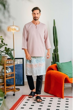 TUSCA MEN | Moses 3/4 Sleeves Kurta in Dusty Pink